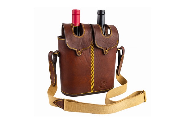 Perfect your picnic with Rigby’s new wine carrier