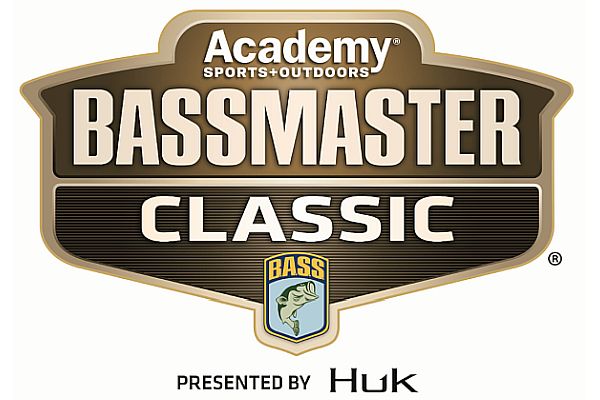 Huk the Presenting Sponsor at Bassmaster Classic