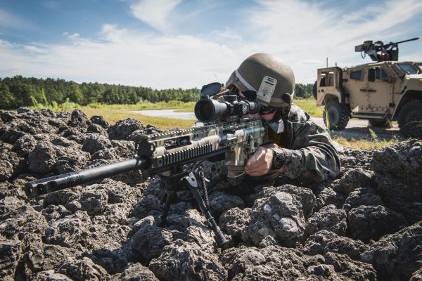 FN UNVEILS MULTICAM FN SCAR RIFLES AT THE 151ST NRA ANNUAL MEETING IN HOUSTON, TEXAS